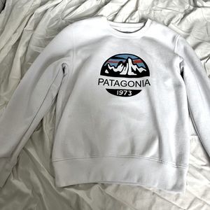 Patagonia Small crewneck